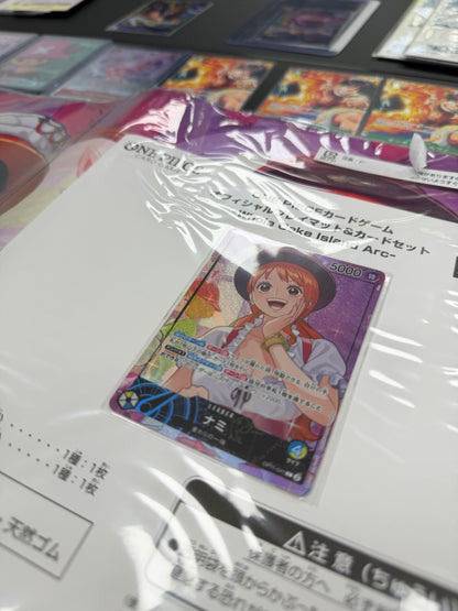 Offizielle Playmat + Nami Karte [JP] "Whole Cake Island Arc"